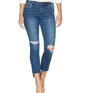 NWOT Demin Crush Straight Crop Ripped Jeans